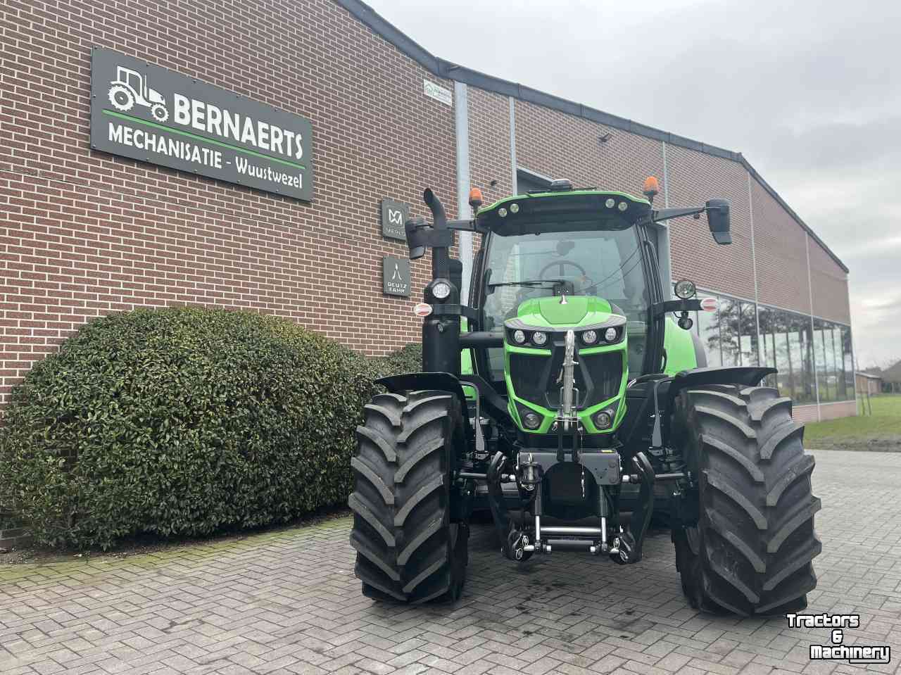 Tractor Deutz-Fahr 6130.4 TTV