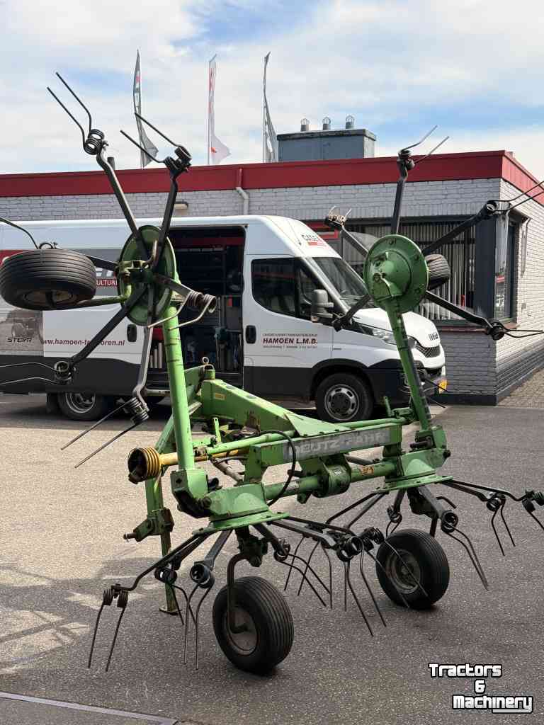 Tedder Deutz-Fahr KH252