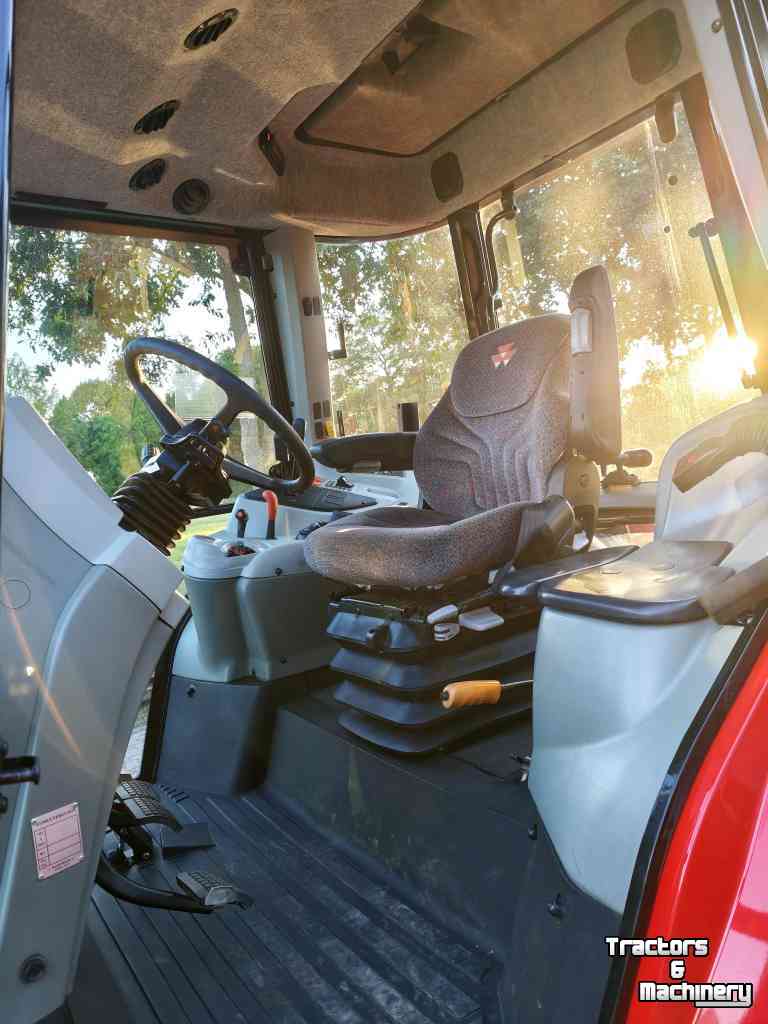 Tractor Massey Ferguson 5420