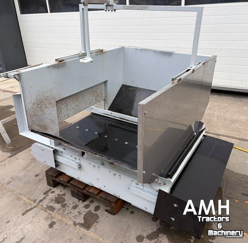 Conveyor  1500X800 Bunker met uitvoerband, Feed hopper with discharge conveyor, Dosierbunker mit Austragsband