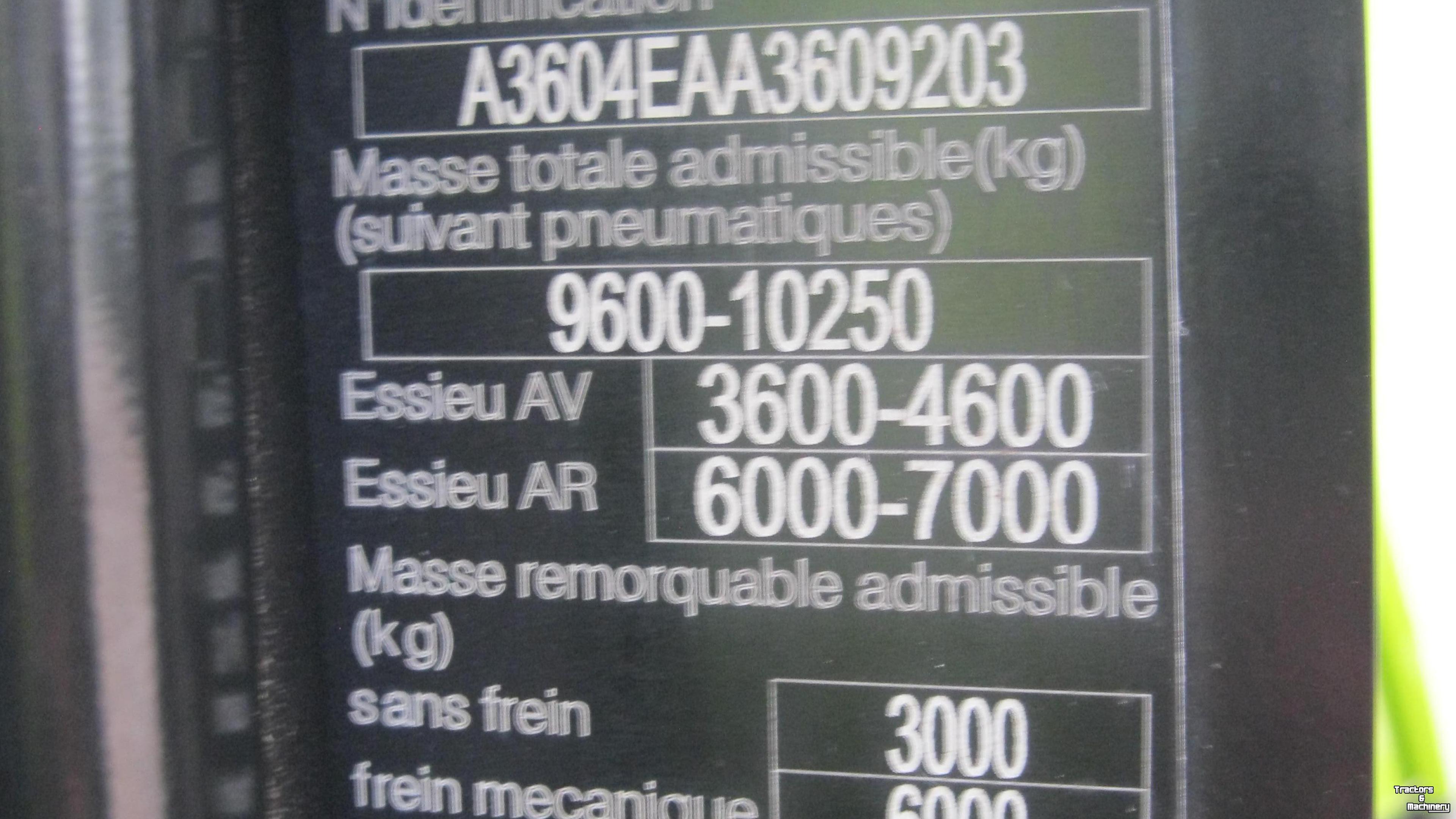 Tractor Claas ARION 620