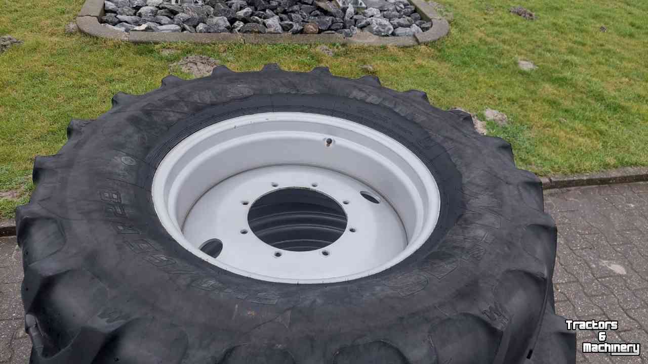 Wheels, Tyres, Rims & Dual spacers Mitas 540/65R28 + 650/65R38