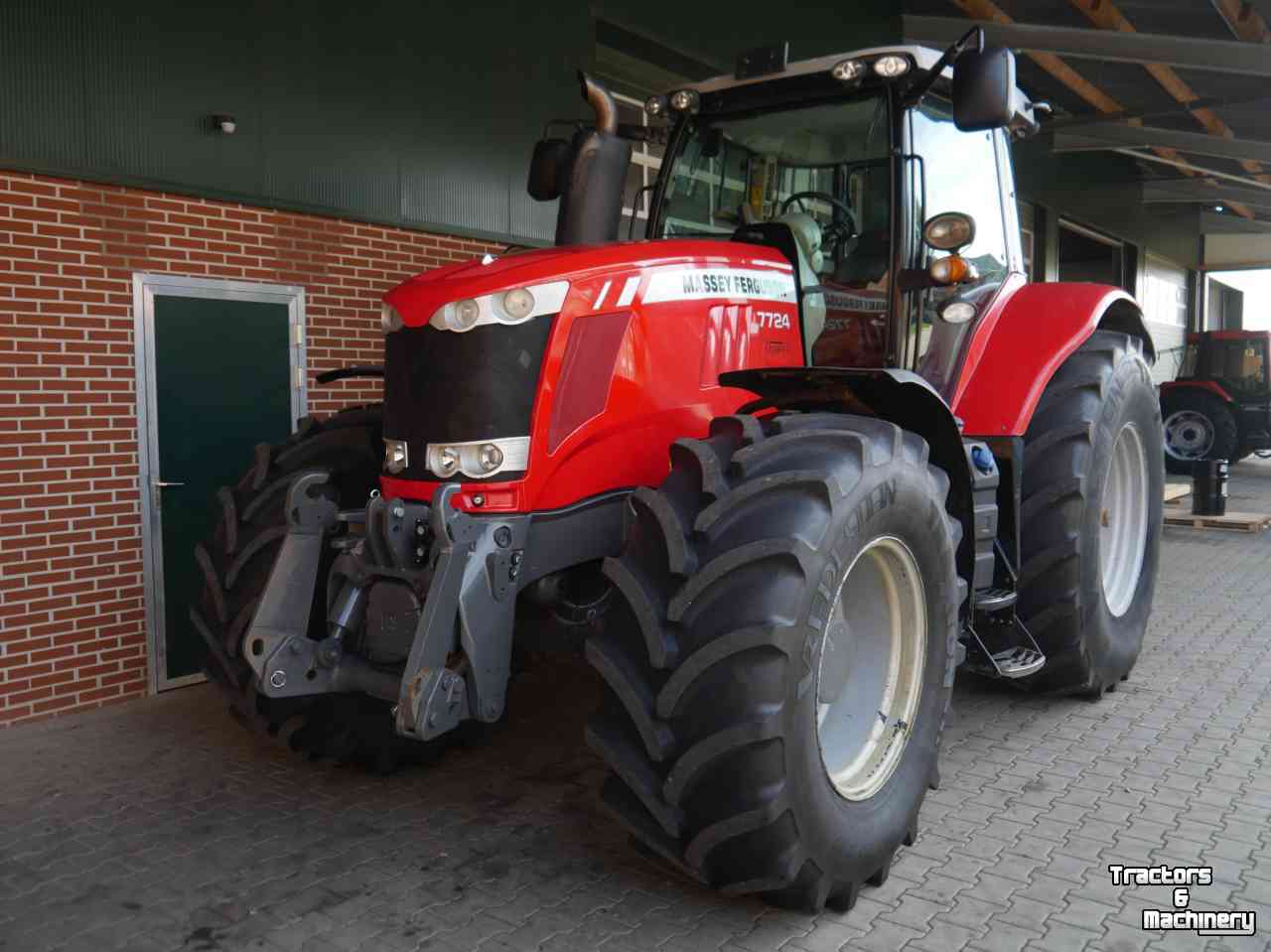 Tractor Massey Ferguson 7724 Dyna-VT