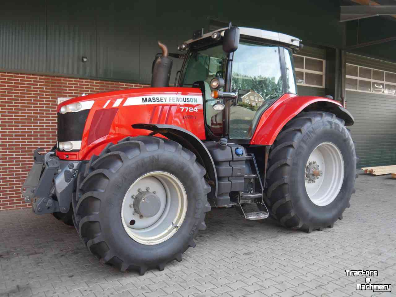 Tractor Massey Ferguson 7724 Dyna-VT