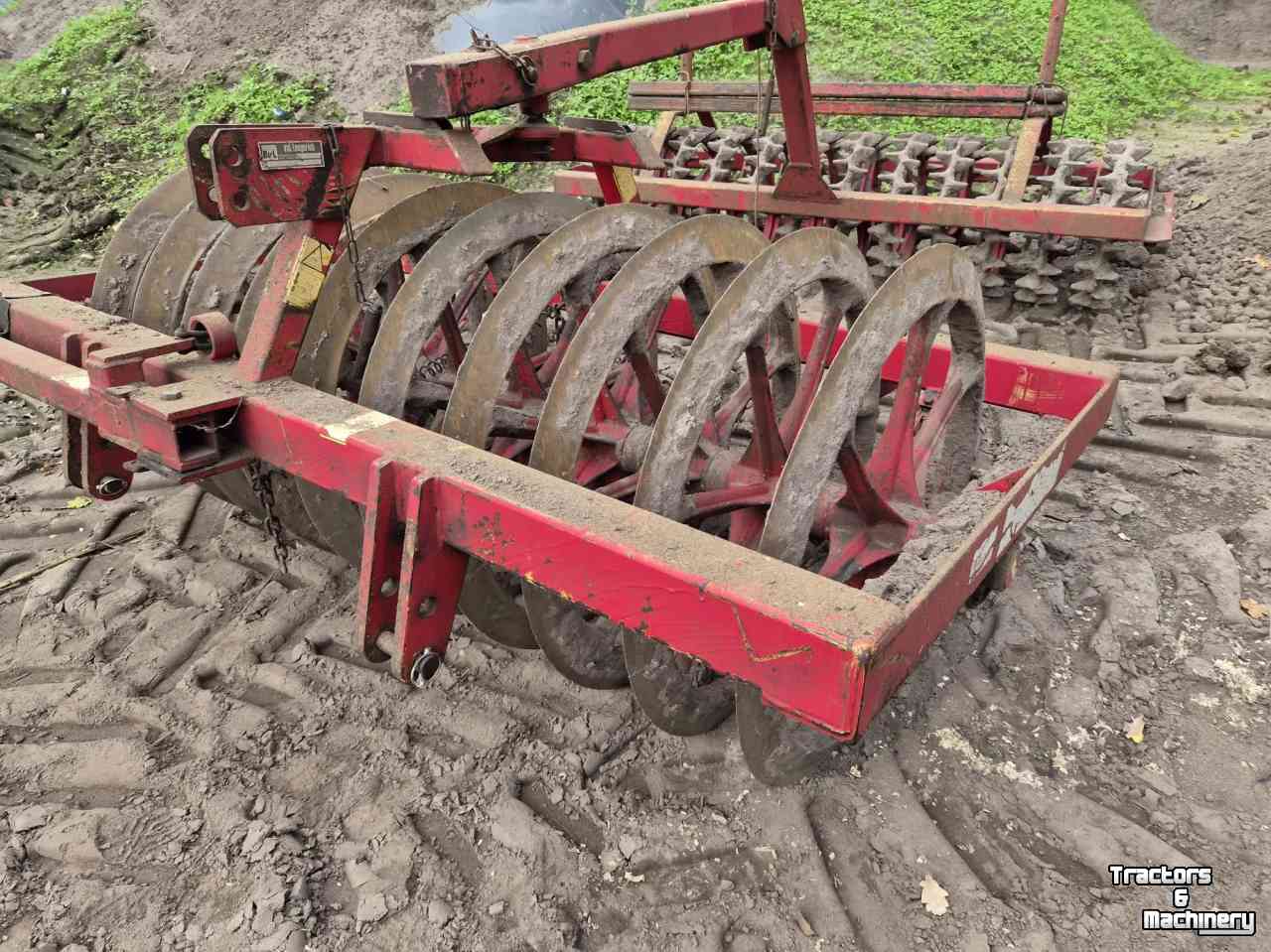 Ploughs Kverneland EG