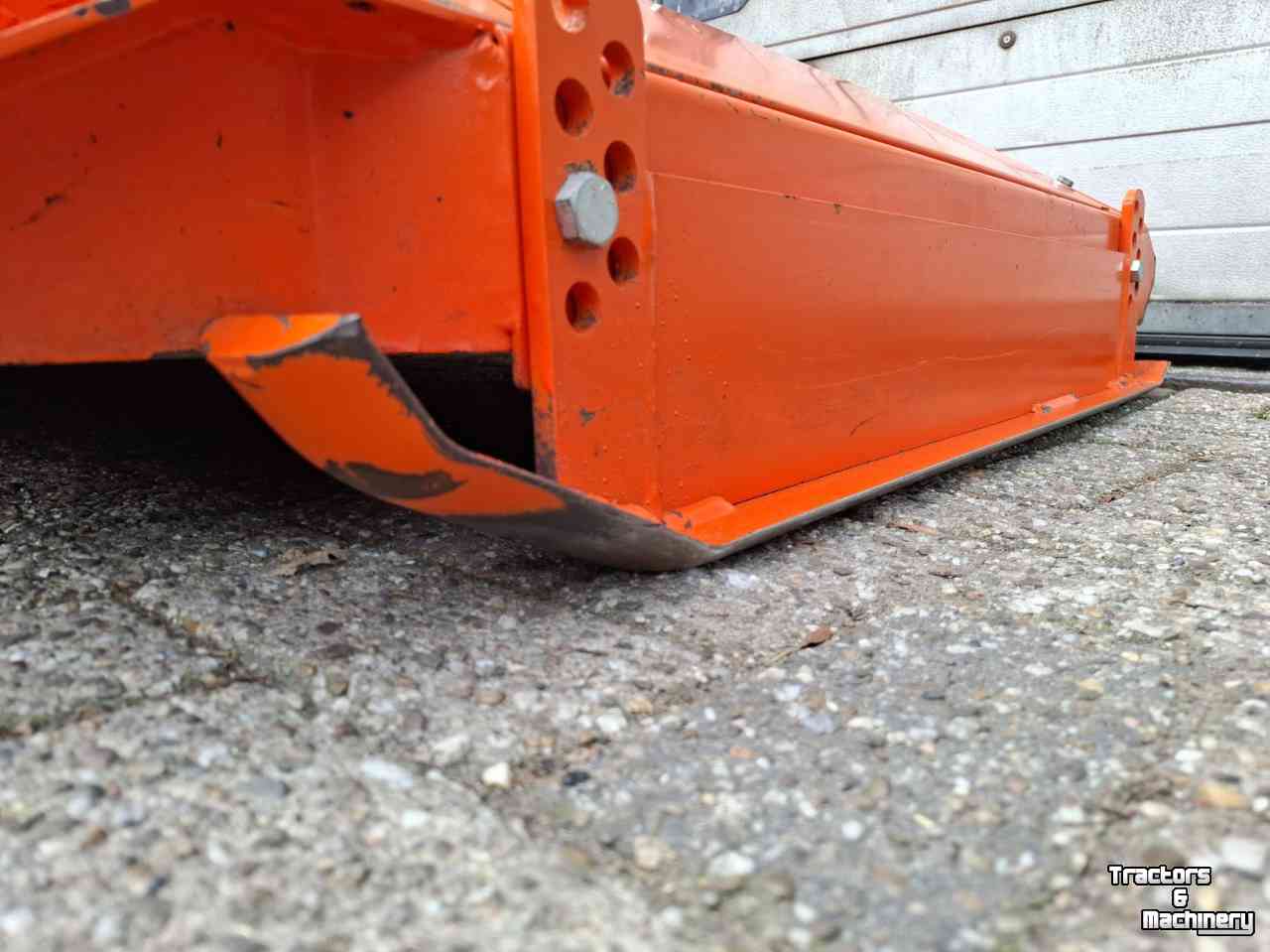 Pasture topper Perfect LB-275-V weilandbloter bloter weidebloter 275 cm breed maaier mulcher