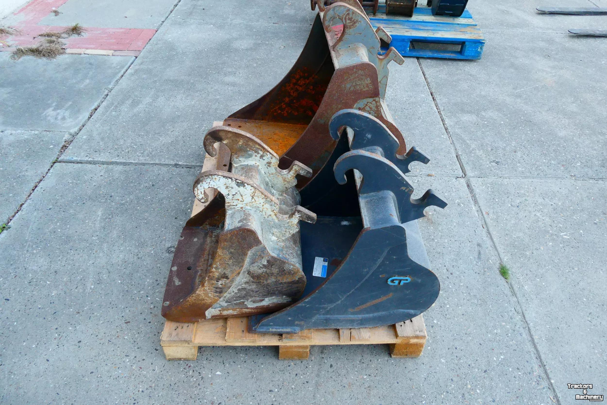 Excavator buckets GP Dieplepelbakken CW05