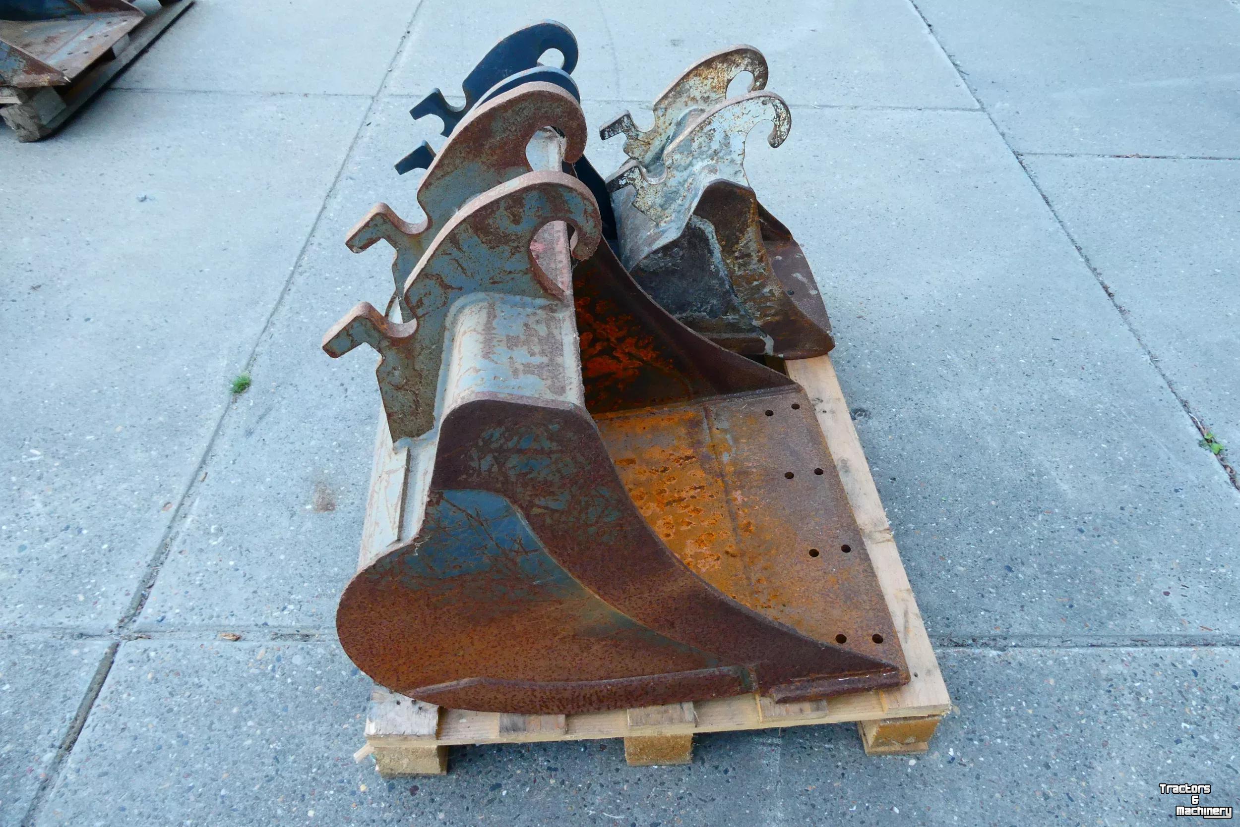 Excavator buckets GP Dieplepelbakken CW05