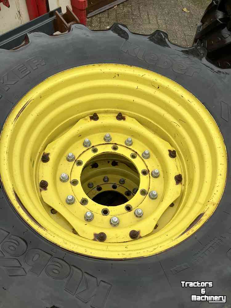 Wheels, Tyres, Rims & Dual spacers Kleber 620/70R42 & 480/70R30 John Deere