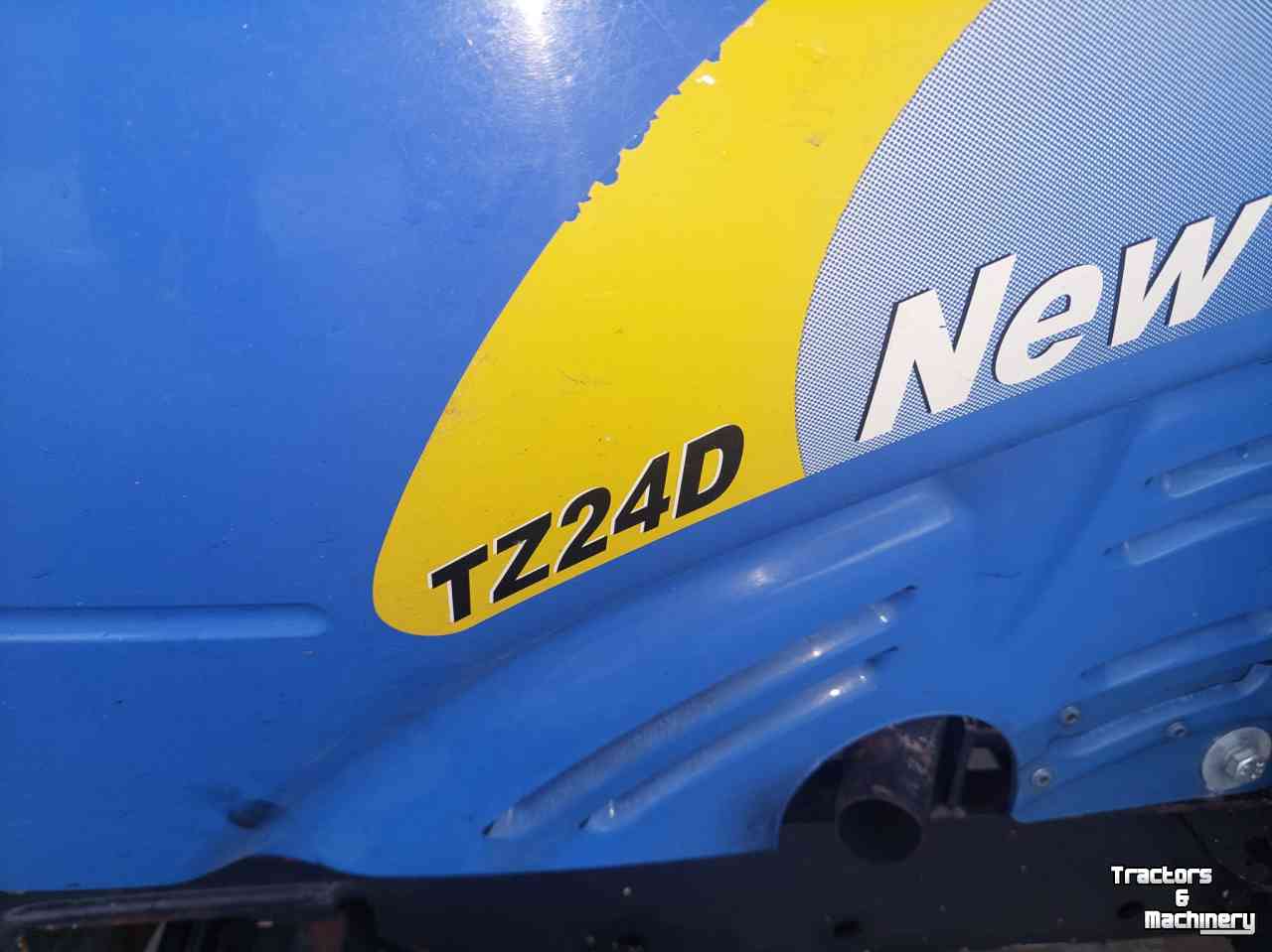 Tractors New Holland TZ 24d