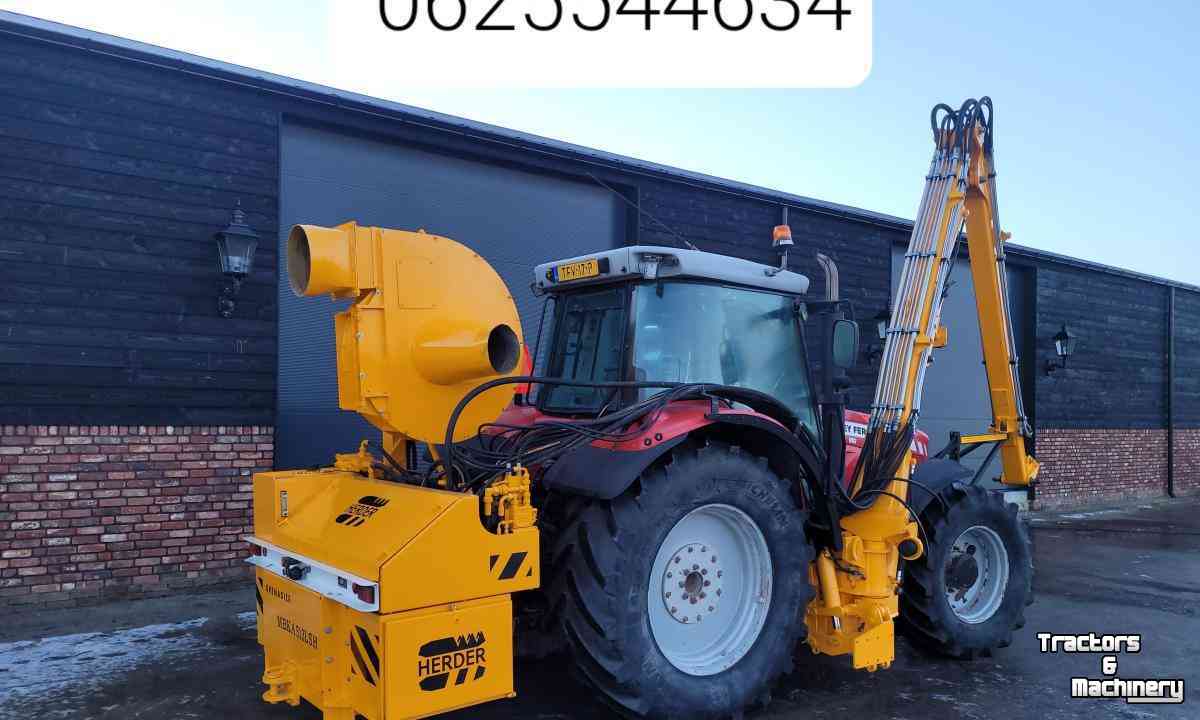Mower-vacuum combination Herder Grenadier MBKA 513 LSH met Joystickbediening