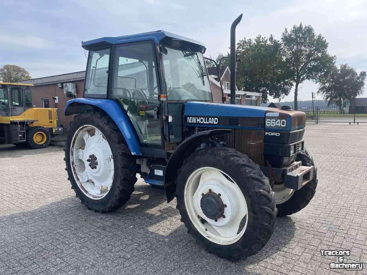 Tractor New Holland 6640 SLE 40km kruip 4 cil.turbo