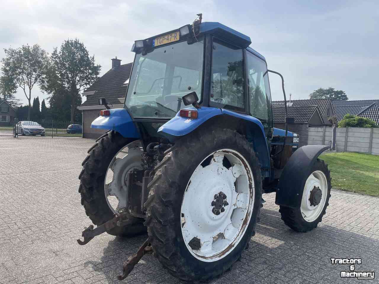 Tractor New Holland 6640 SLE 40km kruip 4 cil.turbo