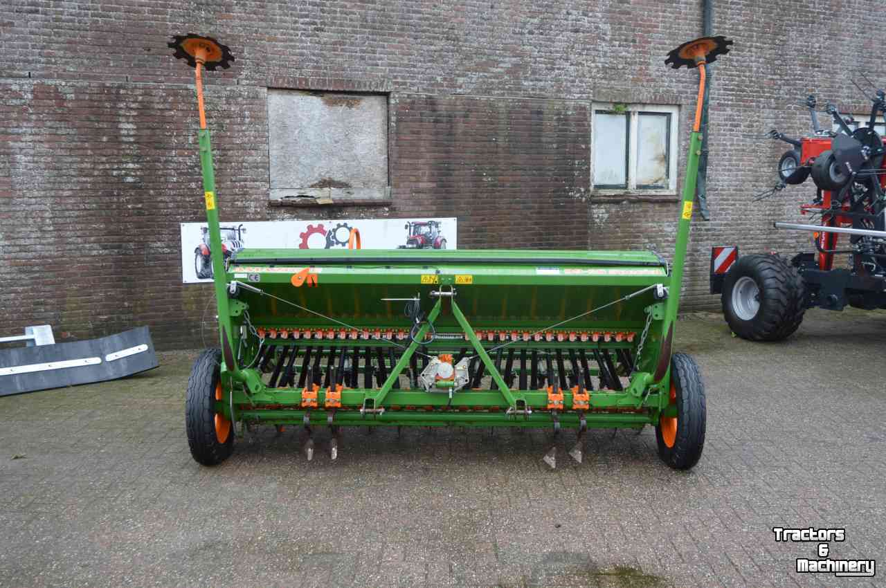 Seed drill Amazone D9 3000 special