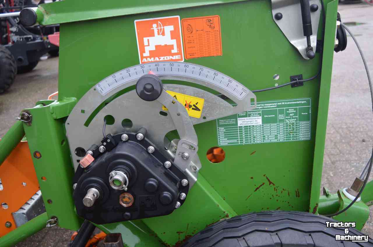 Seed drill Amazone D9 3000 special