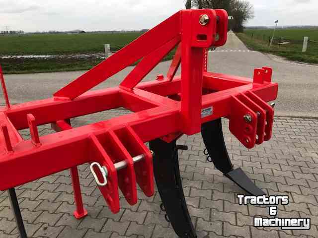 Deep subsoiler GRS WP3-180  - WP3-200  Diepwoeler  woeler  ondergronder