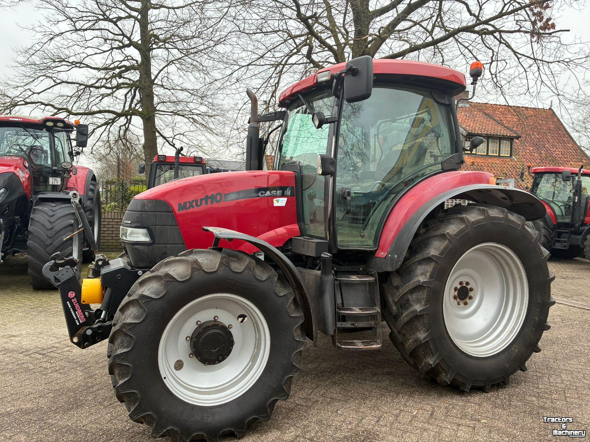 Tractor Case MXU-110