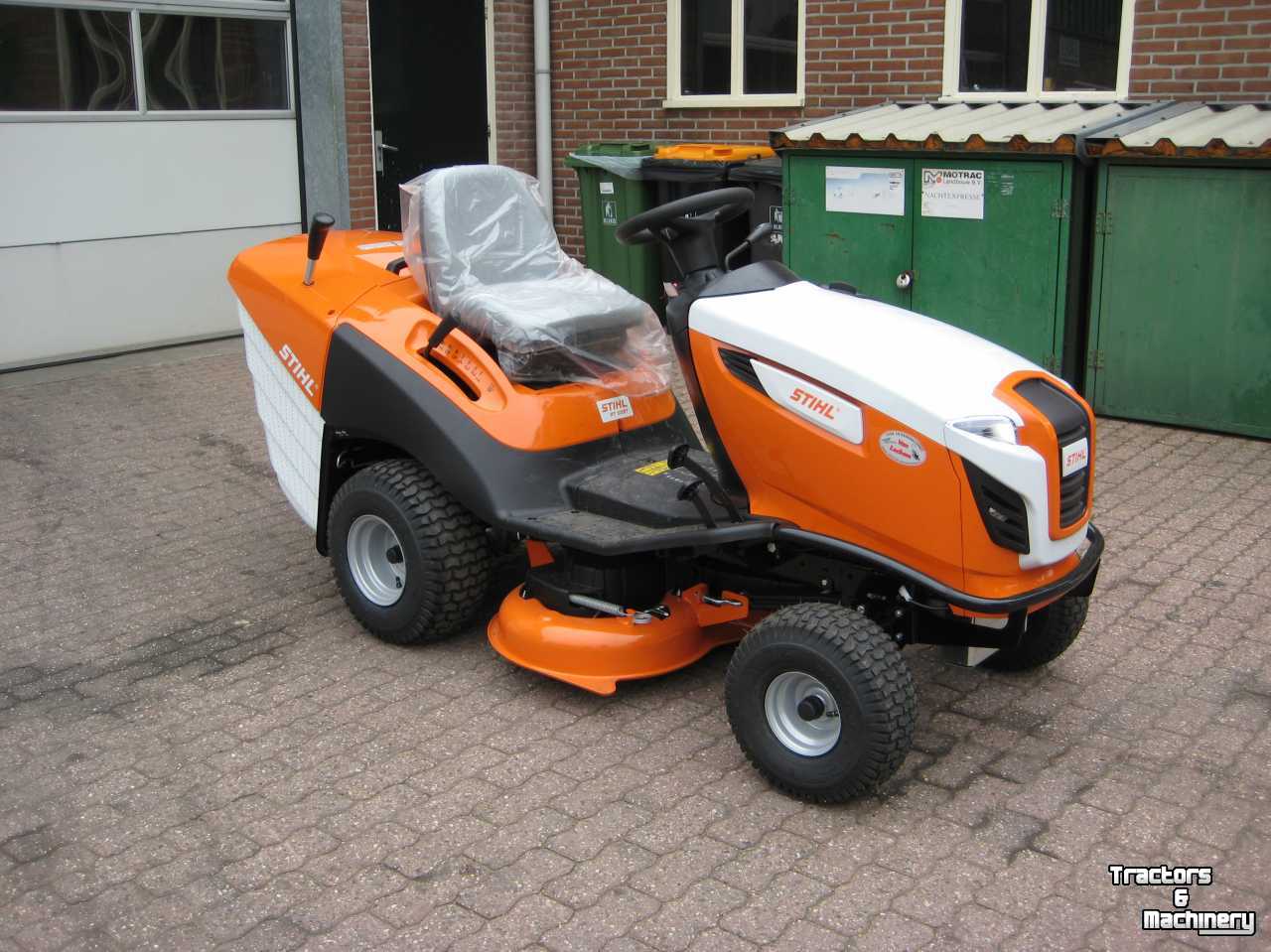 Ride-on mower Stihl RT5097