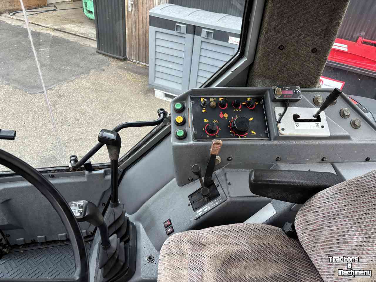 Tractor Massey Ferguson 3060 16x16 speedshift
