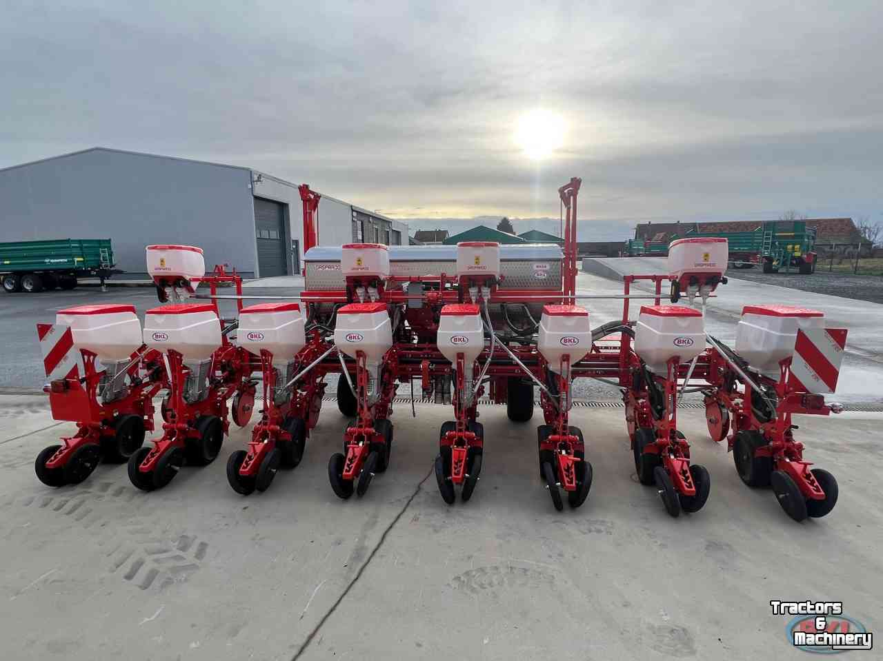 Vegetable- / Precision-seed drill Gaspardo Gaspardo Maga MTR 8R BBX