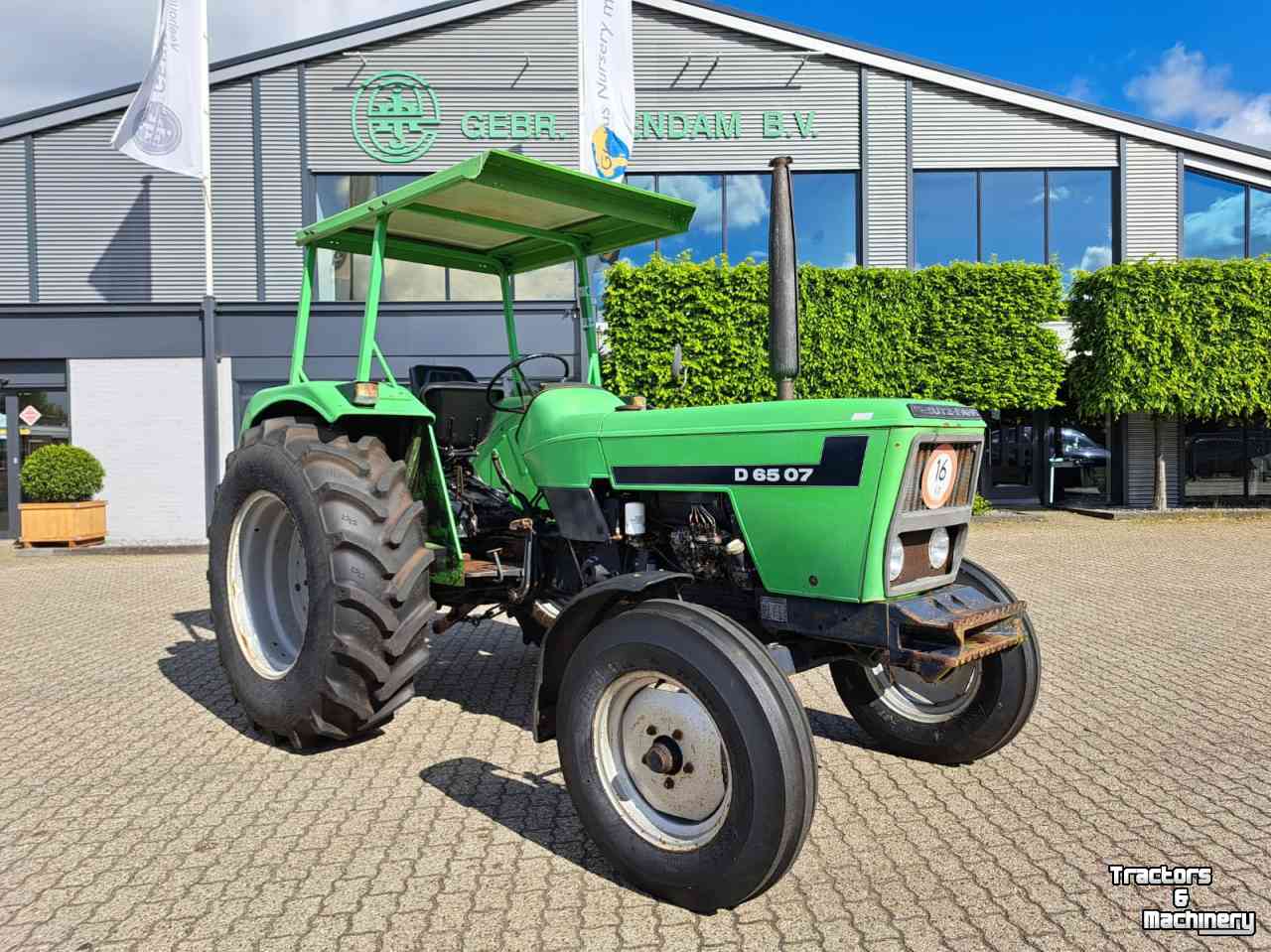 Tractor Deutz-Fahr 6507