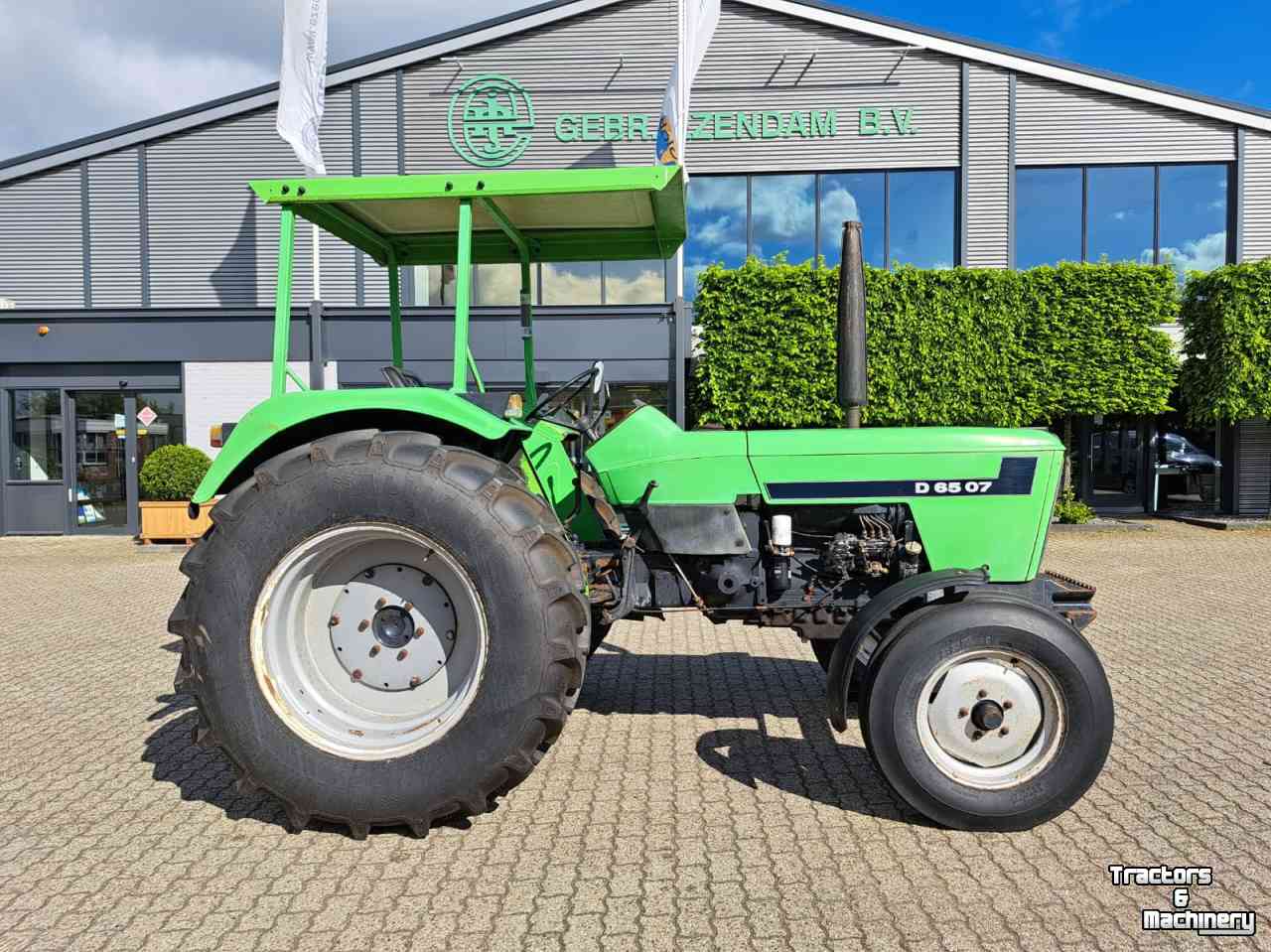 Tractor Deutz-Fahr 6507