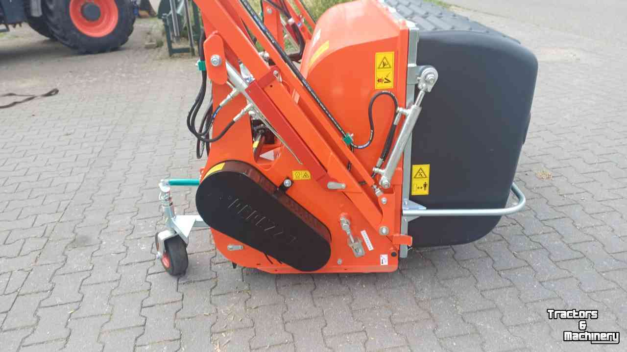 Flail mower Kubota Koala 1600 pro klepelmaaier  Kubota Peruzzo