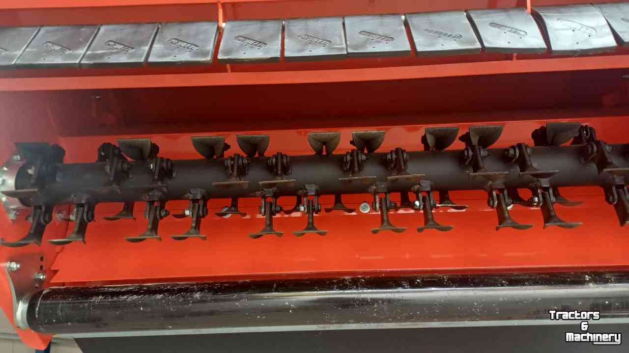 Flail mower Kubota Koala 1600 pro klepelmaaier  Kubota Peruzzo