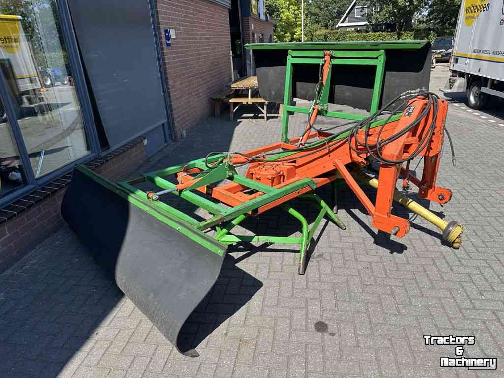 Silage spreader Holaras Jumbo HK-HUS Kuilverdeler