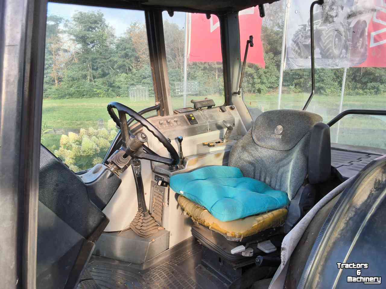 Tractor Valtra 6000