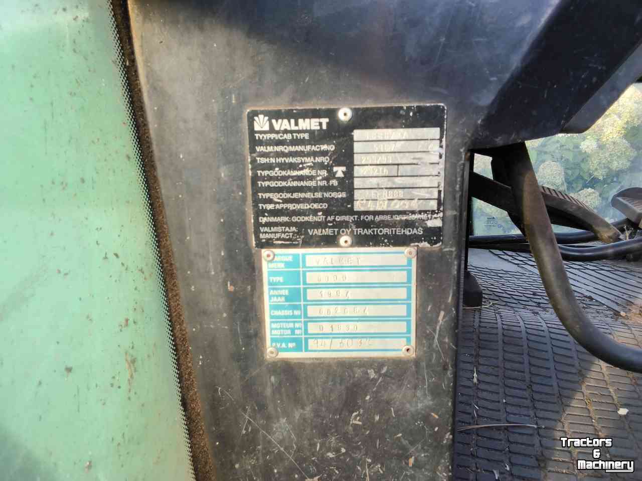 Tractor Valtra 6000