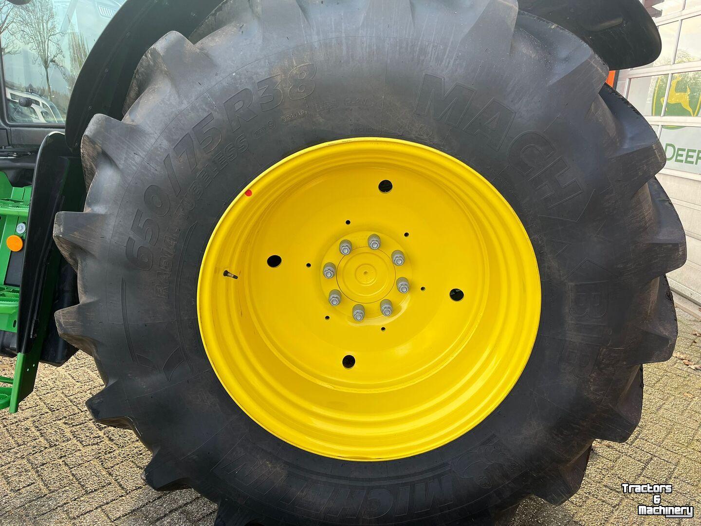 Tractor John Deere 6M 185