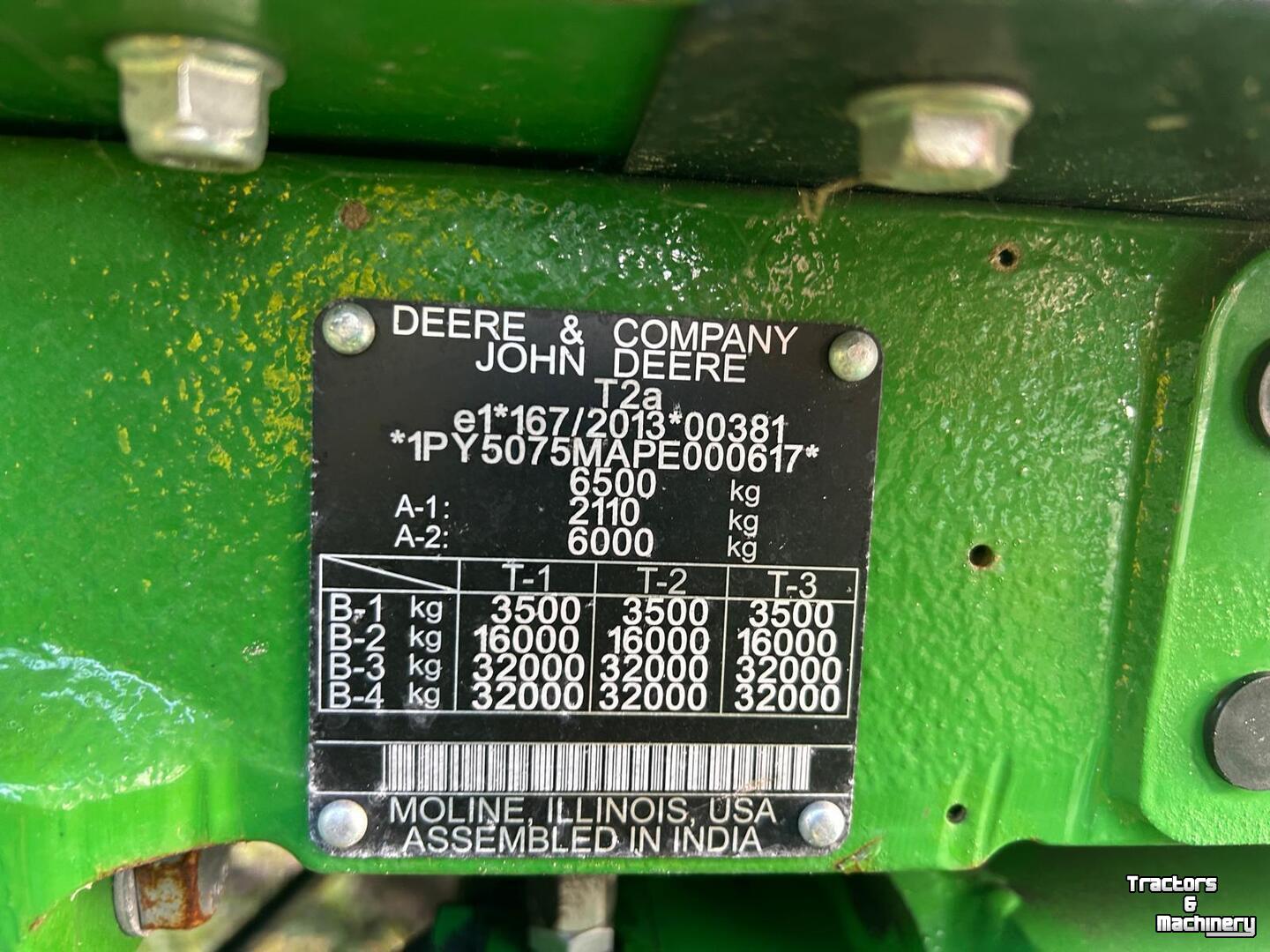 Tractor John Deere 5075M
