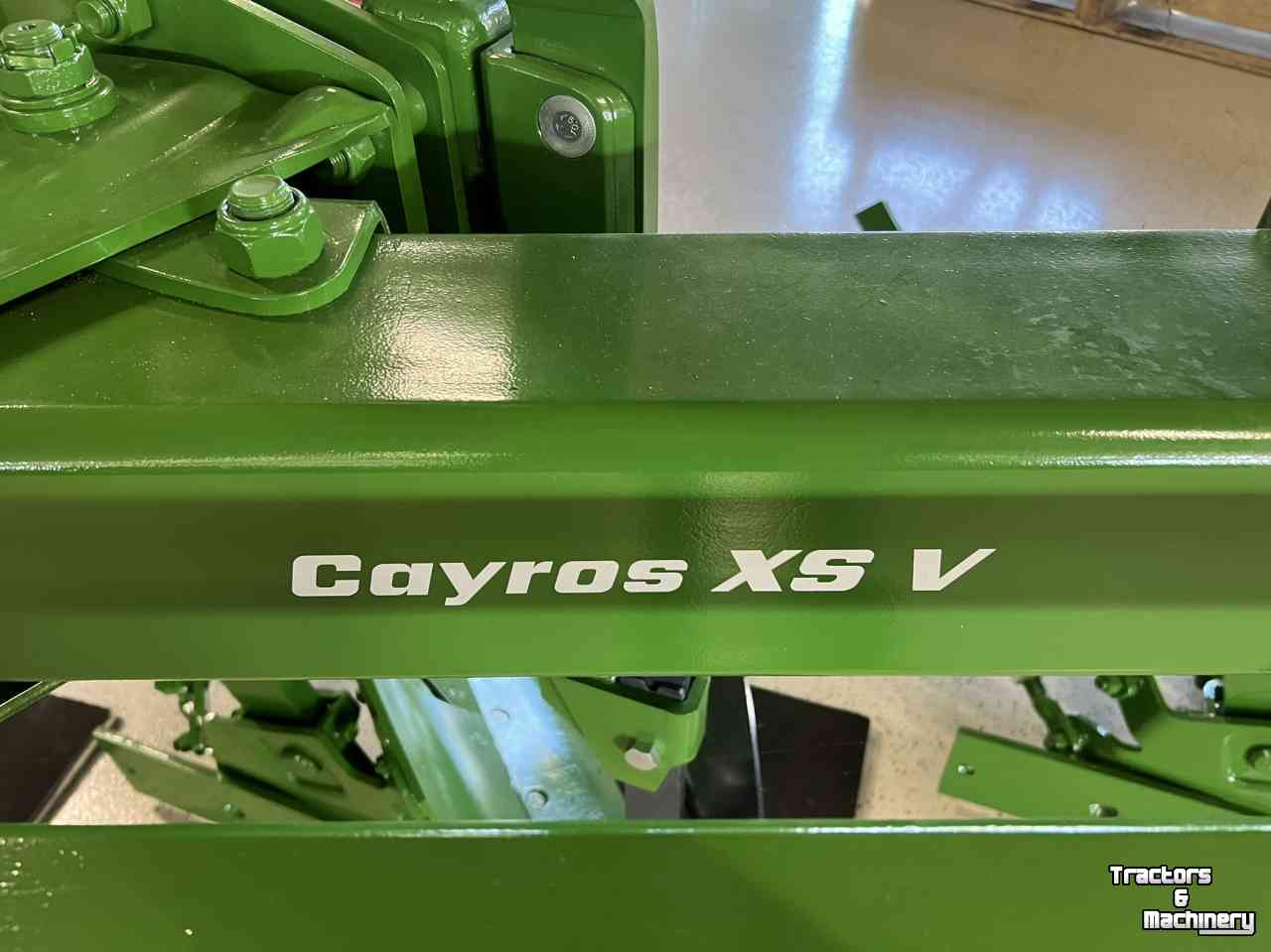Ploughs Amazone Cayros XS V