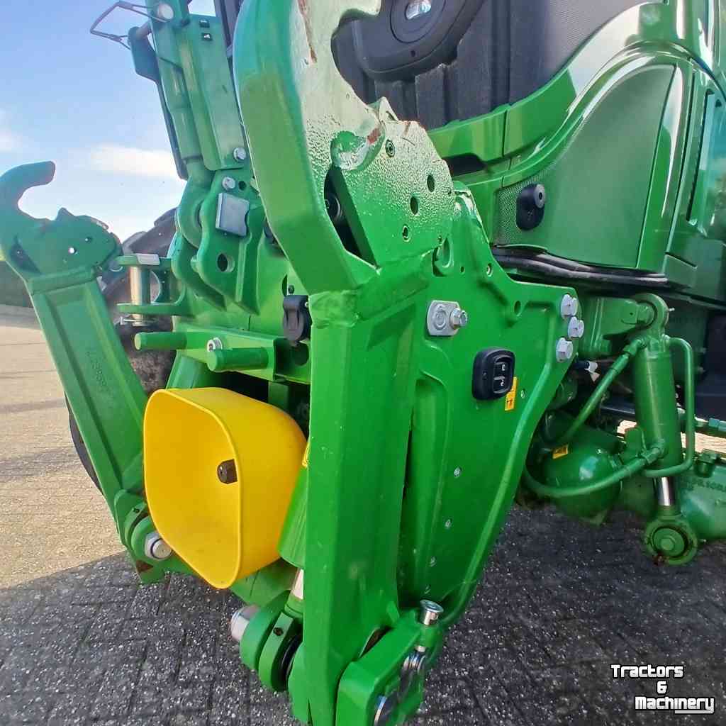 Tractor John Deere 6R250