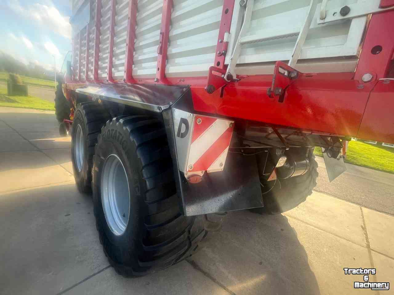 Self-loading wagon Pottinger Torro 6510 L