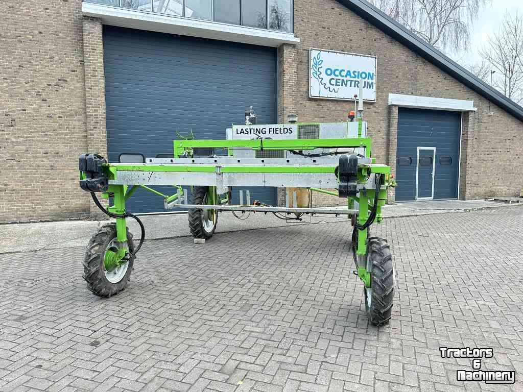 Tractor  Lasting Fields Werktuigendrager