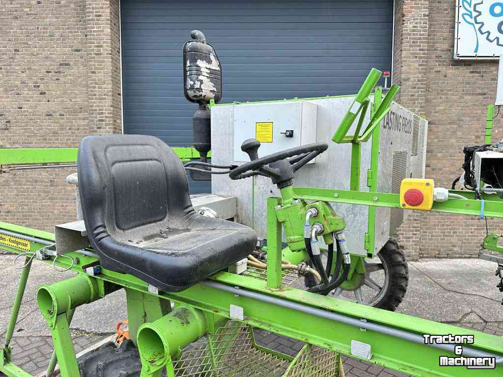 Tractor  Lasting Fields Werktuigendrager
