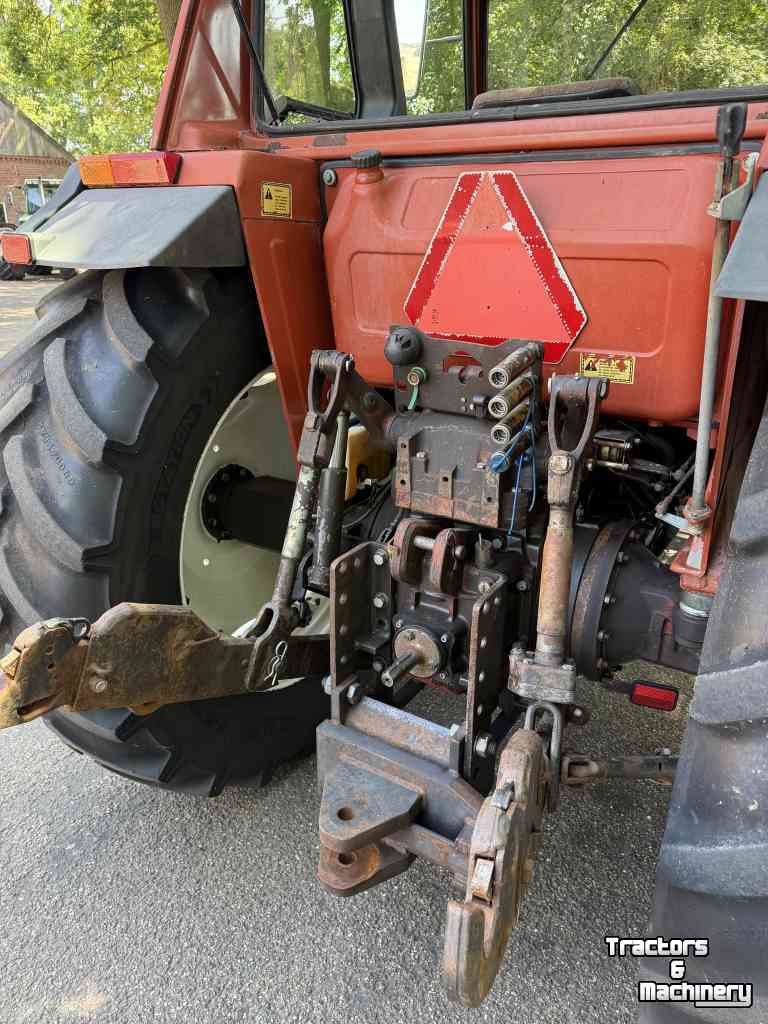 Tractor New Holland 110-90