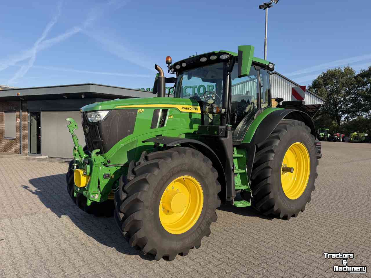 Tractor John Deere 6R215 AP50 FH+FA STEEKASSEN 2025 785 UUR DEMO!!!