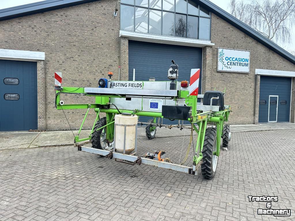 Tractor  Wektuigdrager