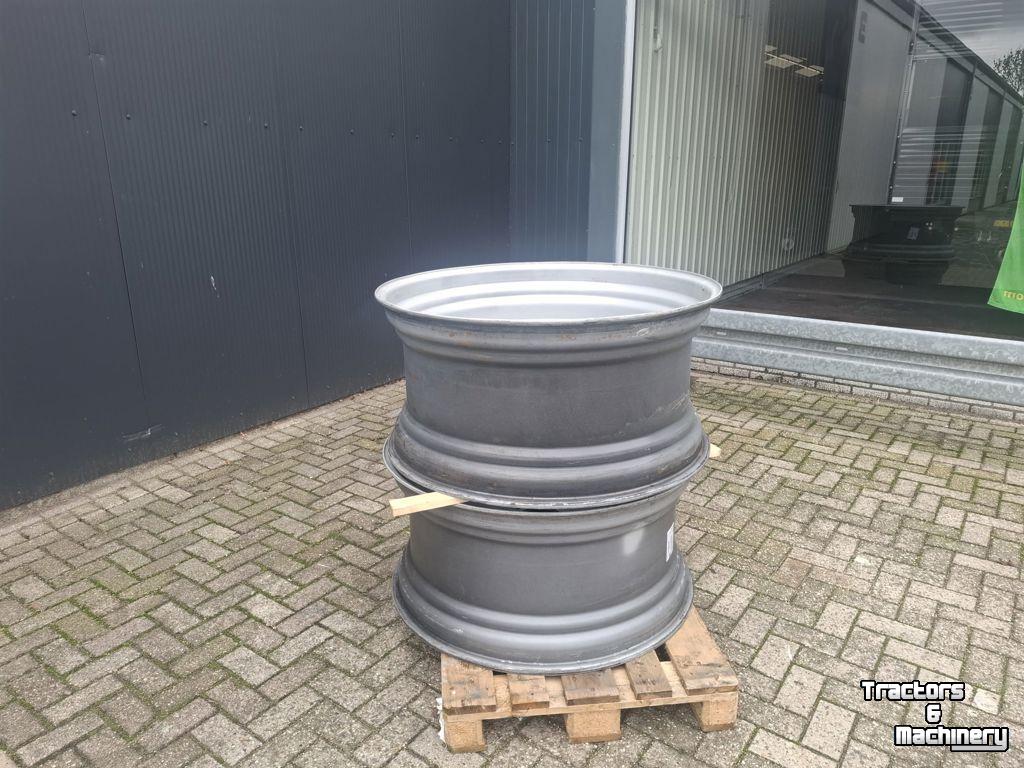 Wheels, Tyres, Rims & Dual spacers Massey Ferguson VELGEN 38X18 INCH