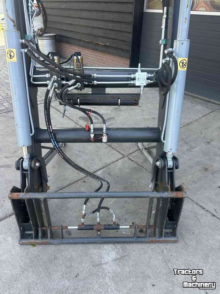 Front-end loader  Metal -technik Voorlader
