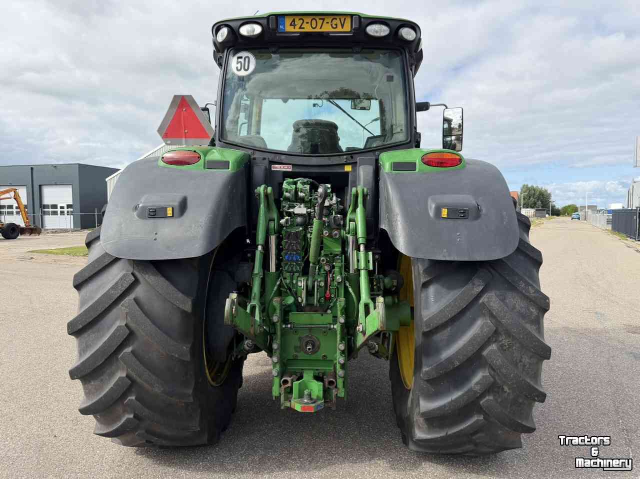 Tractor John Deere 6215R