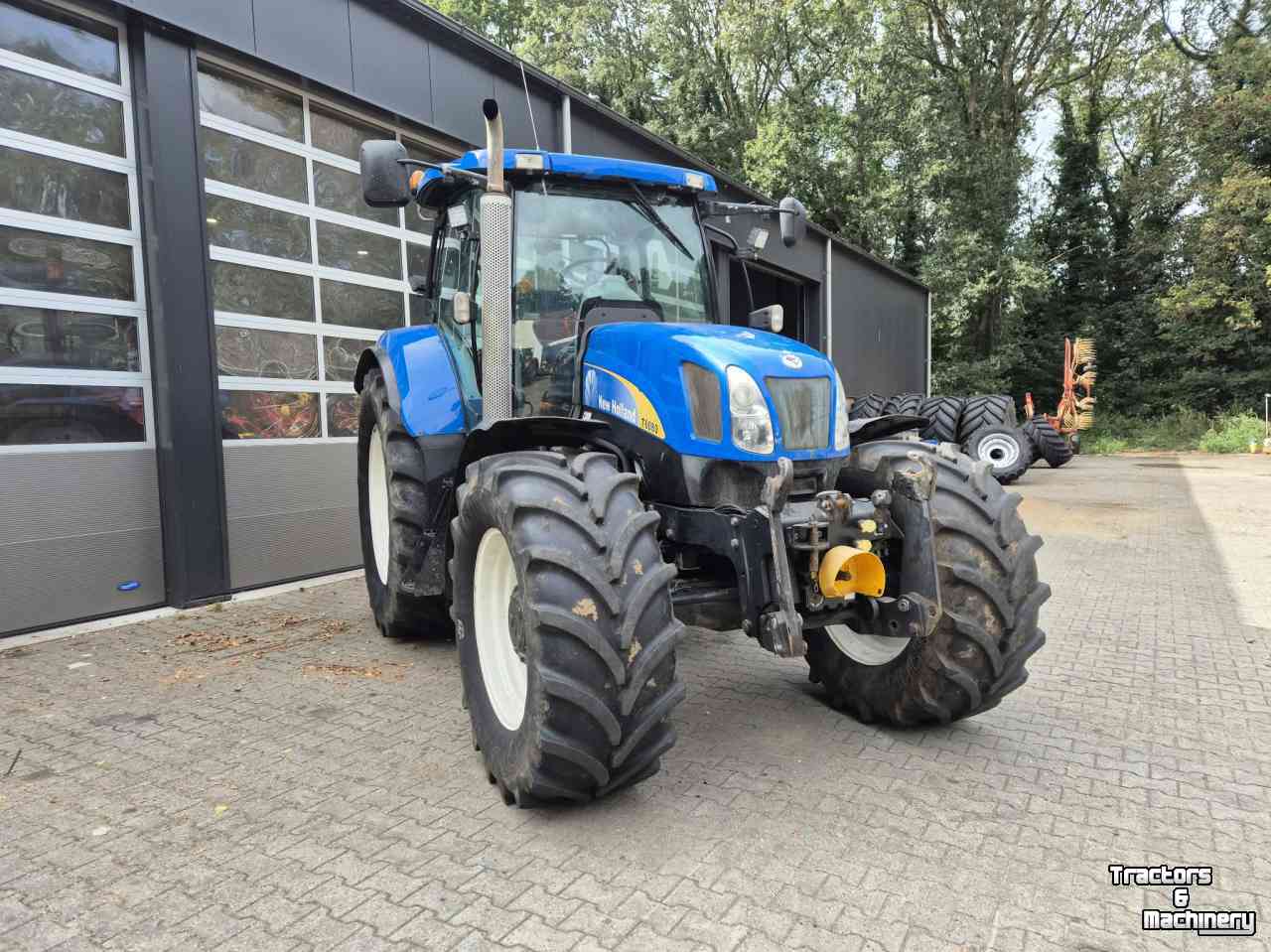 Tractor New Holland T 6080