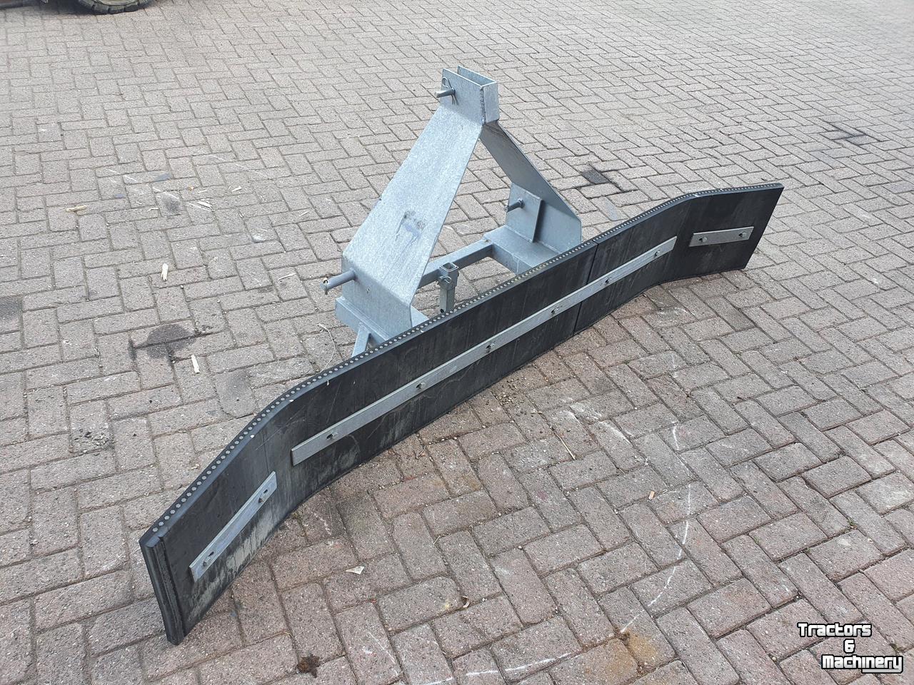 Other cleaning and sweeping machines and accessories AGM Rubberschuif /modderschuif