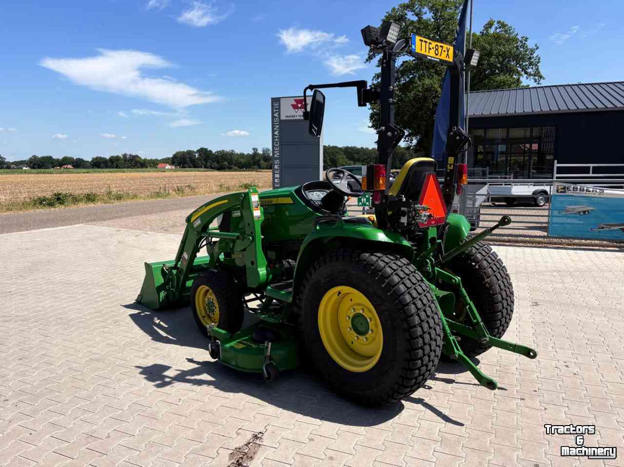 Horticultural Tractors John Deere 3045R