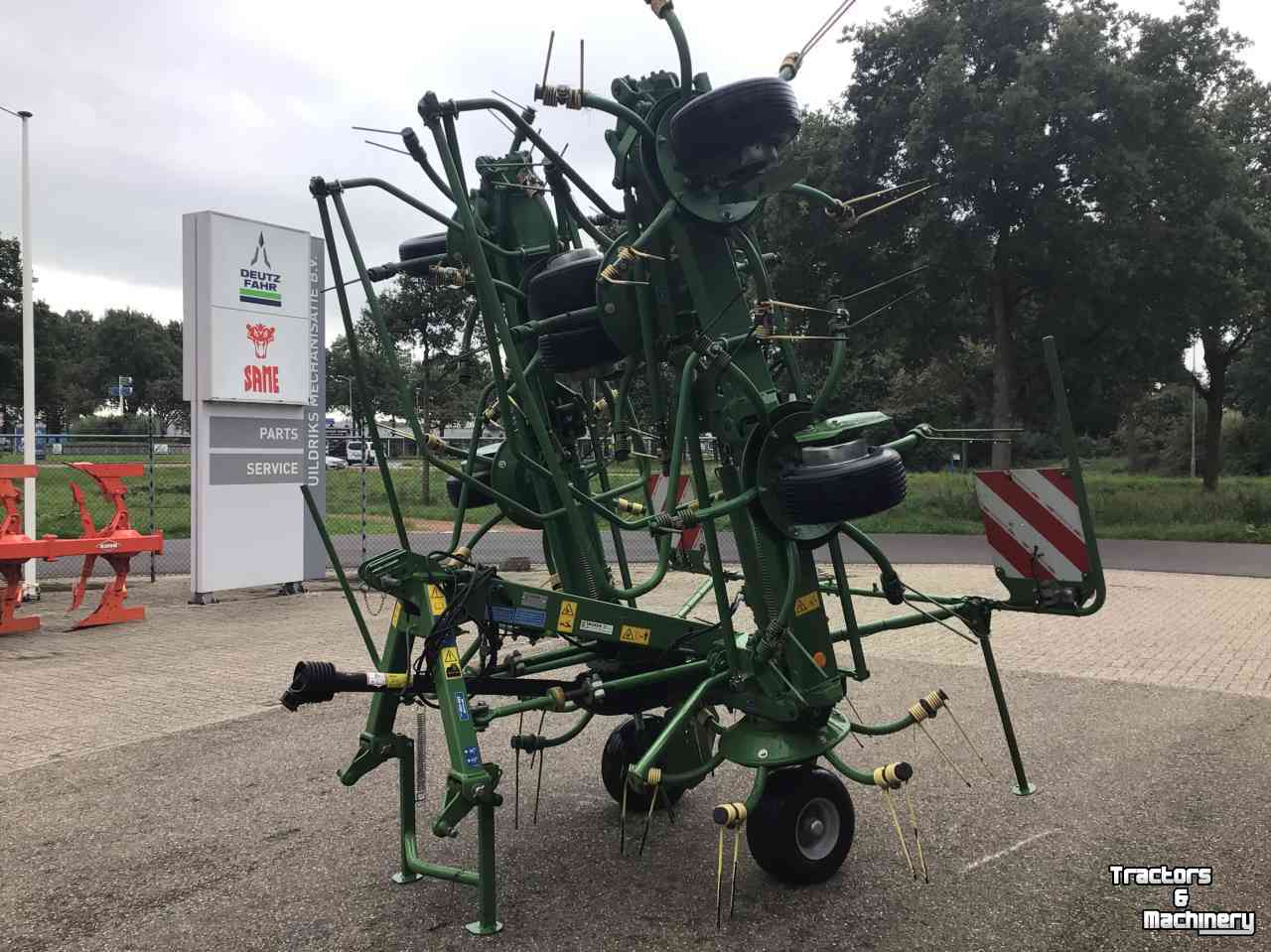 Tedder Krone KW 8.82/8