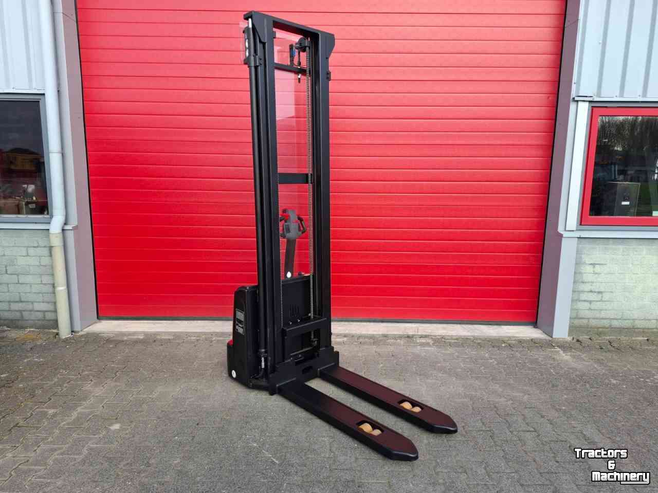 Electrical pallettruck EP Equipment ESA-121 stapelaar 4200 mm