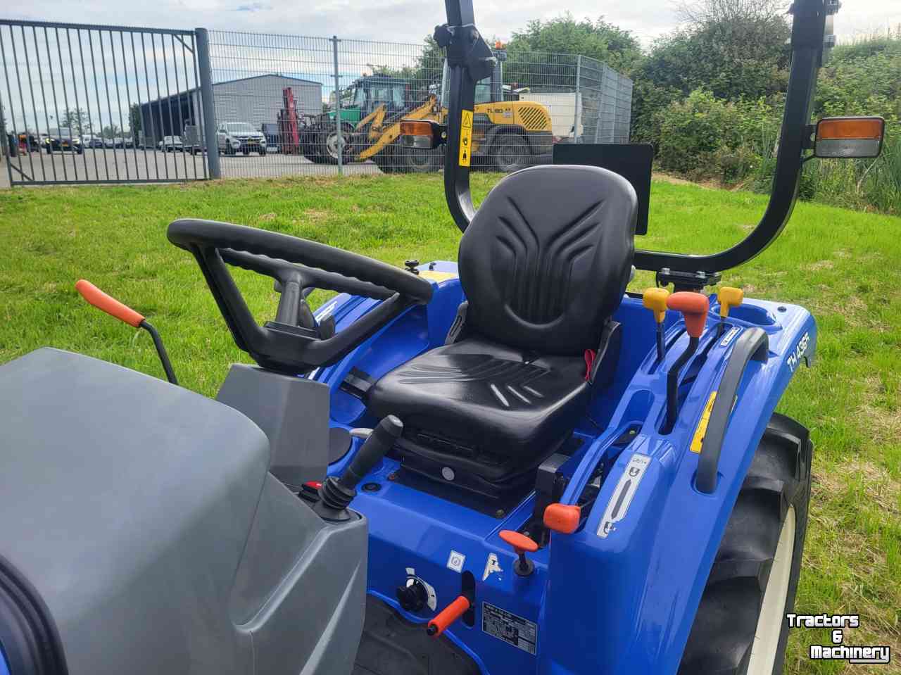 Horticultural Tractors Iseki TH 4365 hydrostaat tractor